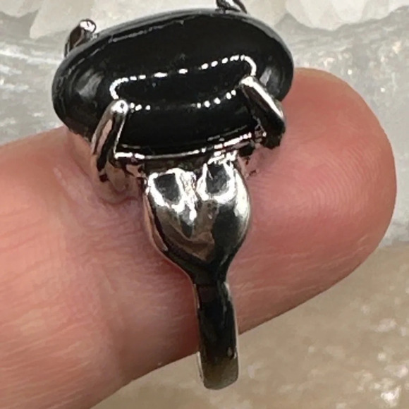 Black turquoise and silver gem ring - Picture 2 of 3
